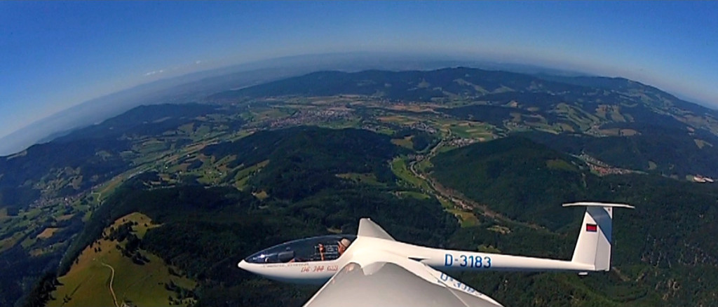 Segelflug über dem Schwarzwald
