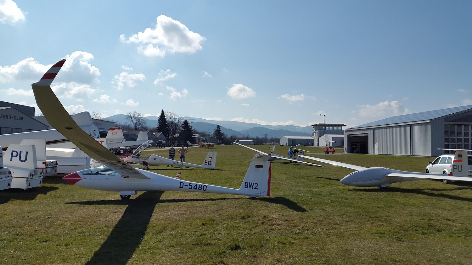 Die Flugsaison 2016 hat begonnen